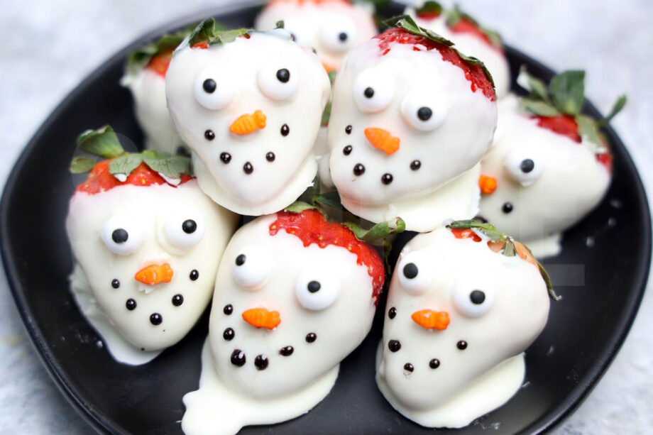 Melted Snowman Strawberries - Set 2 - Image 4