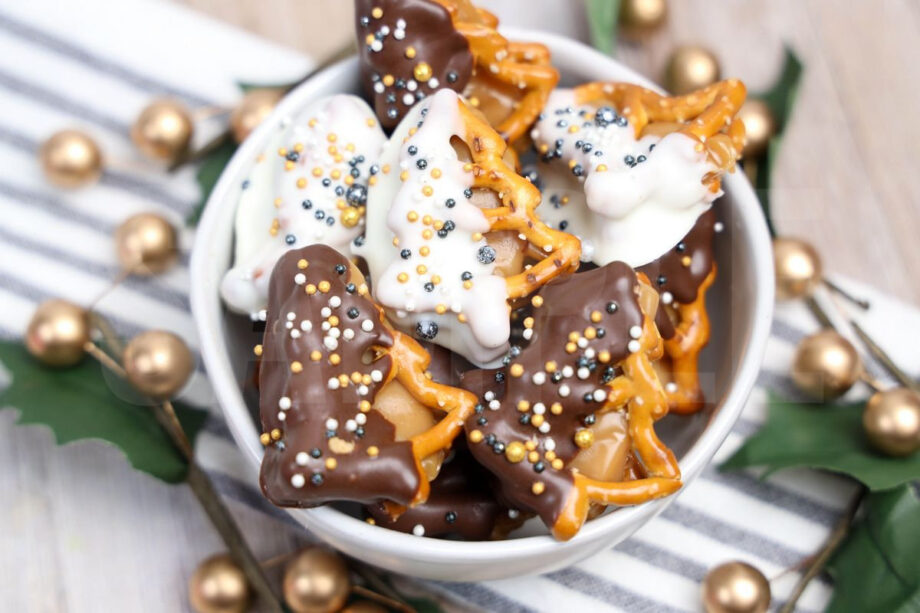 New Year's Eve Dipped Caramel Pretzels - Set 3 - Image 2