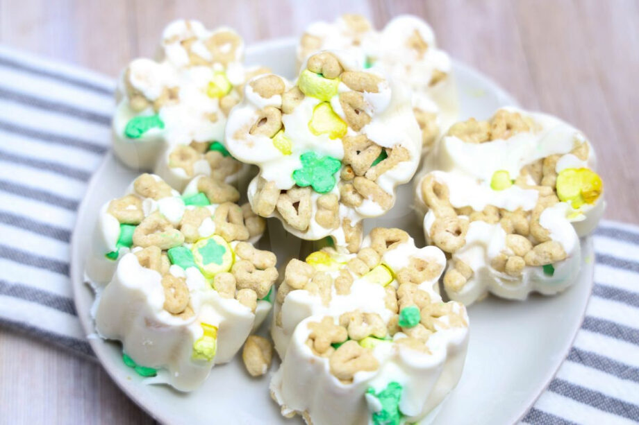 Lucky Charms Breakfast Yogurt Clovers - Set 3 - Image 2